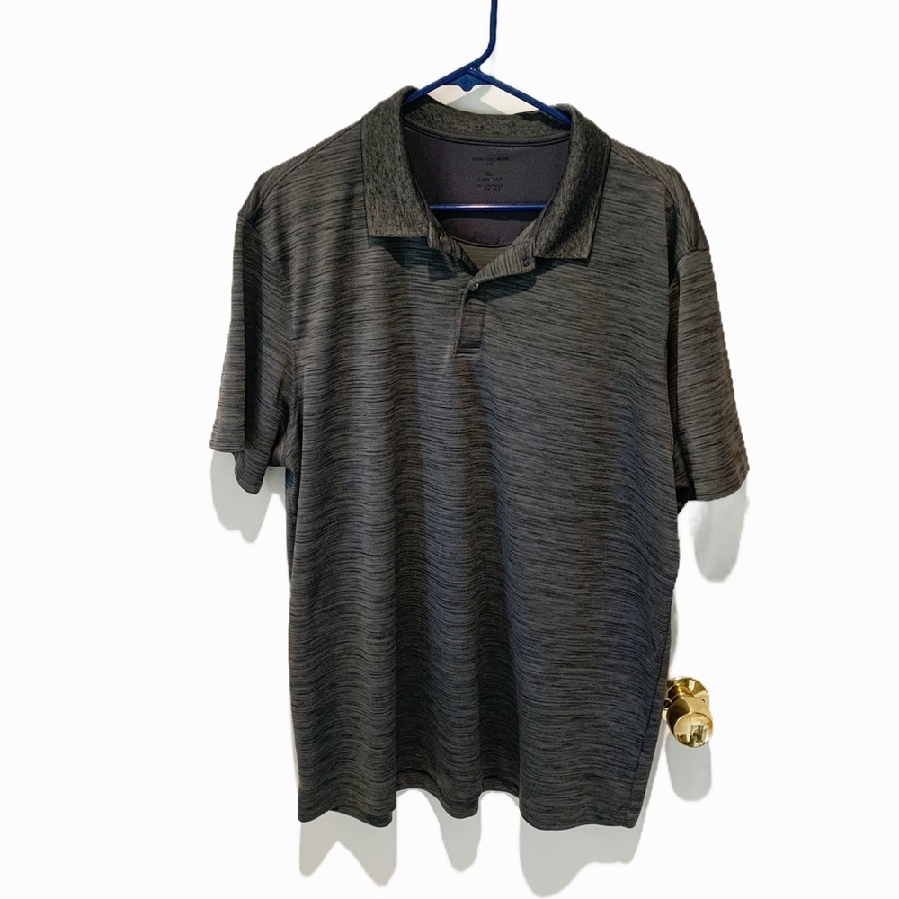 Van Heusen men’s Polo shirt.  Grey, size XL.  Classic fit.